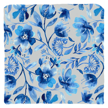 Load image into Gallery viewer, Blue Floral Design Throw Pillow